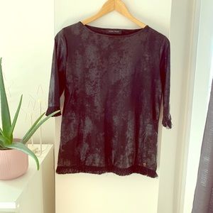 🌵Black foil printed fringe hem 3/4 sleeve top